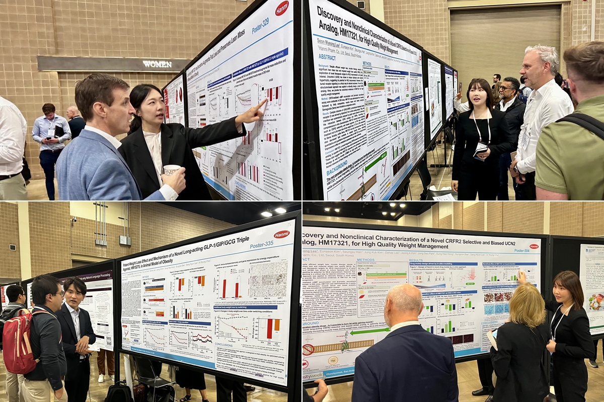 <사진> 한미약품 R&D센터 권현주 연구원(왼쪽 위부터 시계방향으로), 이선명 연구원, 김정국 그룹장이 미국비만학회(Obesity Week)에서 H.O.P 프로젝트 내 비만 신약 과제들의 연구 결과 3건이 담긴 포스터 내용을 설명하고 있다.